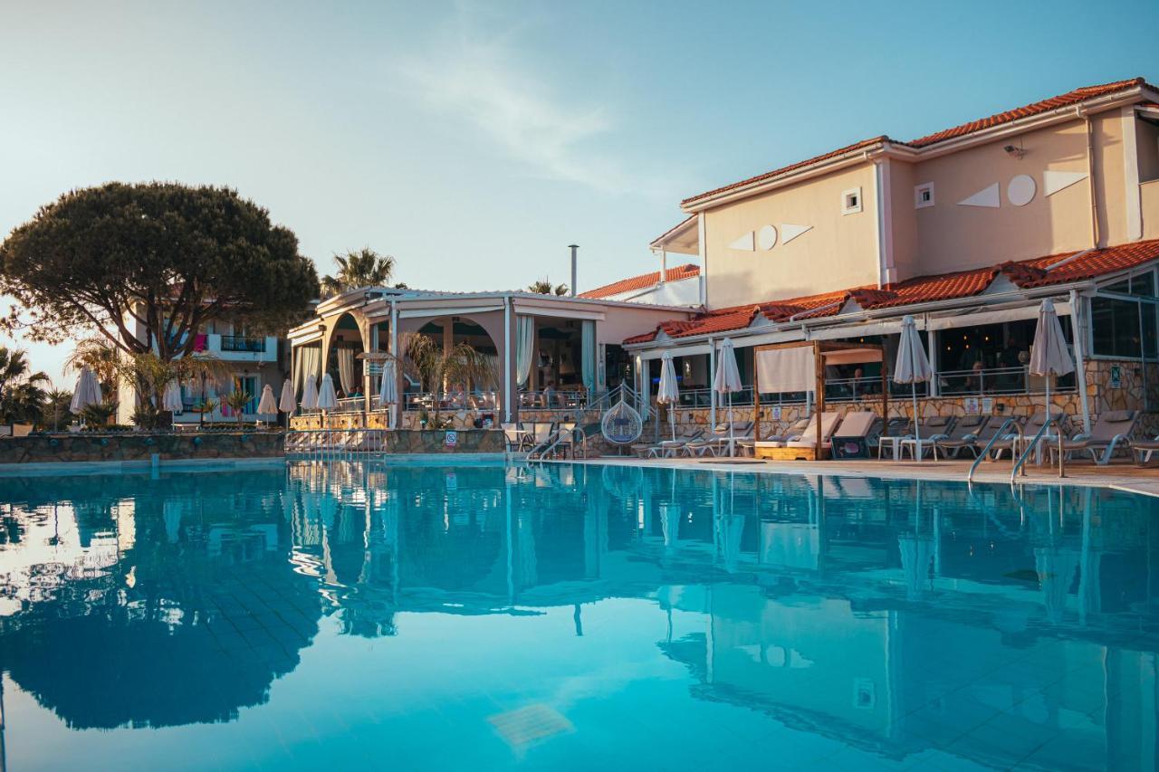 Denny'S Inn Kalamákion Dış mekan fotoğraf